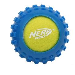 Nerf Dog Squeak Tennisball Schutzmantel mit Würfeln blau gelb
